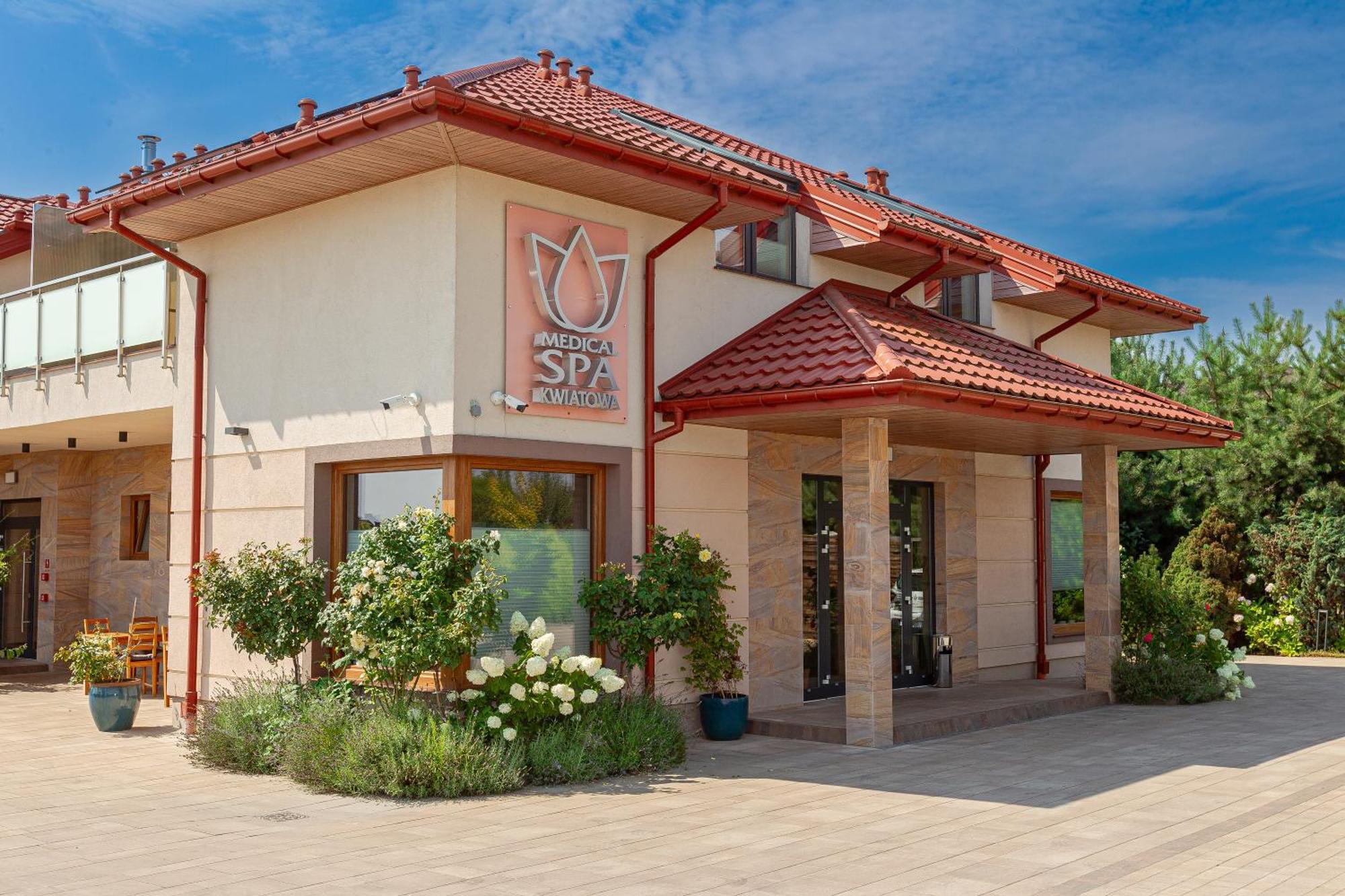 Medical Spa Kwiatowa Łęczyca Esterno foto